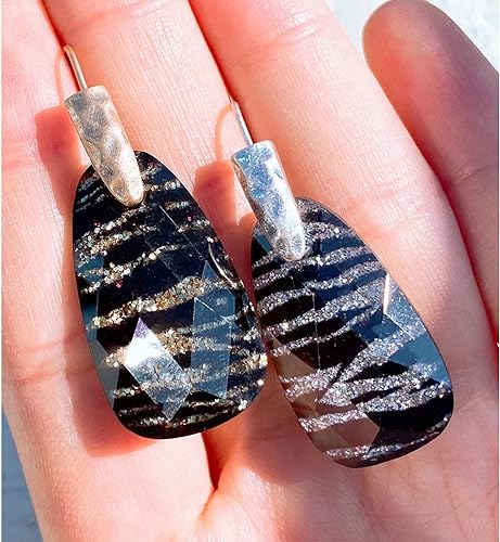 0NE PAIR:  Teardrop   Earrings