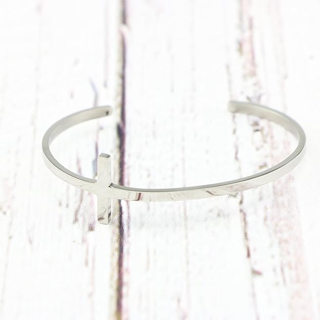 ONE: Premium Cross Bracelet Made of Stainless Steel of Titanium Steel (316L surgical steel)