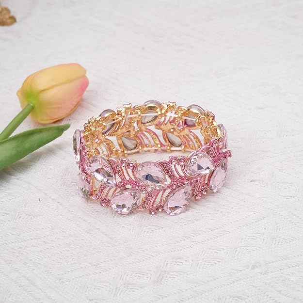 ONE: Premium Gorgeous Jewelry This Stunning bangle bracelet adorned with selected Austrian Crystal