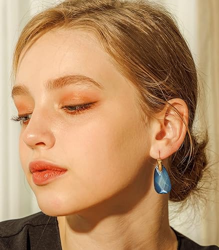 ONE PAIR:  Teardrop Earrings