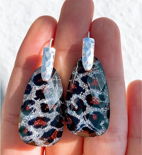 0NE PAIR:  Teardrop   Earrings