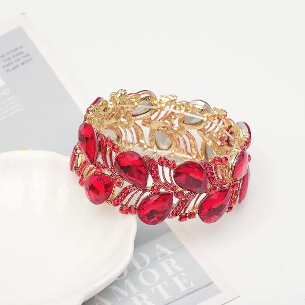 ONE: Premium Gorgeous Jewelry This Stunning bangle bracelet adorned with selected Austrian Crystal