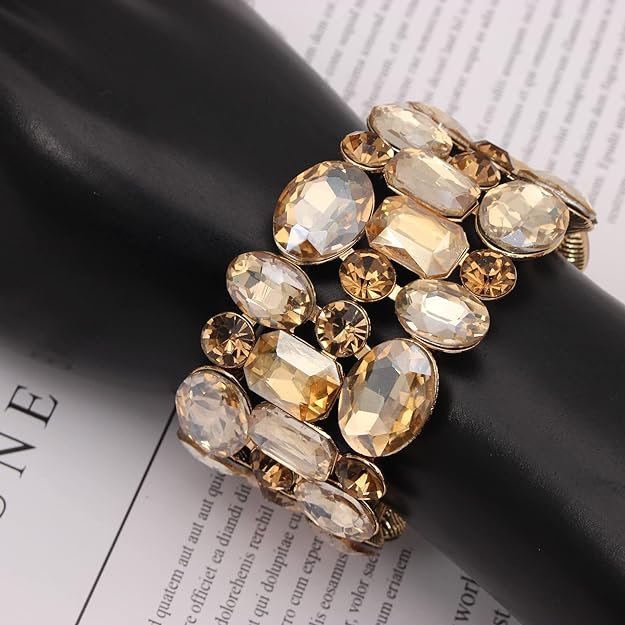 ONE: Premium Gorgeous Jewelry Elegant Crystal Leaf Flower Stretch Bangle Bracelet