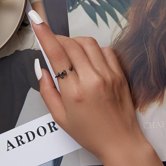 ONE: 925 Sterling Silver High Quality Ring