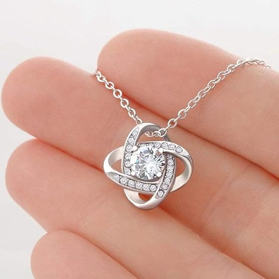 ONE :💎 Pendant MOISSANITE DIAMOND CLOVER Necklace, with 18 Inch Silver Chain)