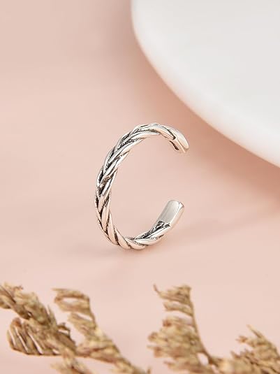 ONE: 925 Sterling Silver High Quality Ring