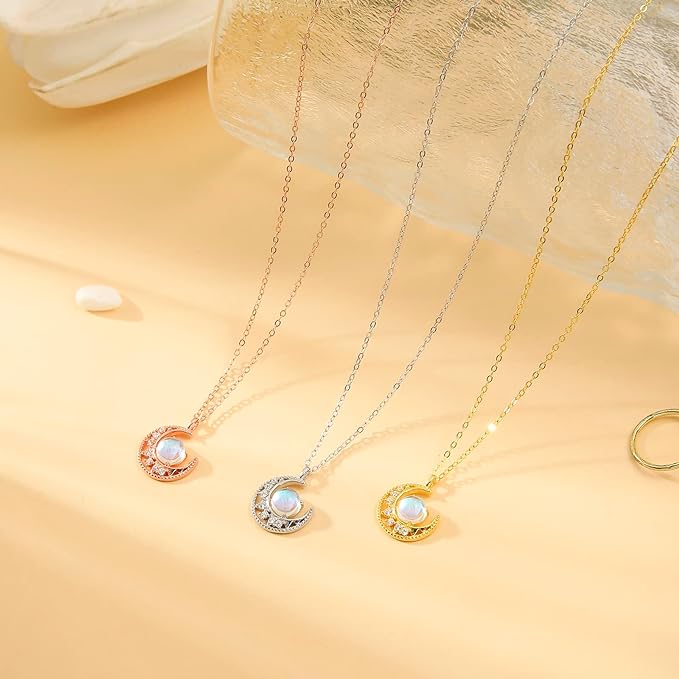 ONE :💎 Moonstone Pendant Necklace   💎18k Gold Plated Color: Champagne Gold