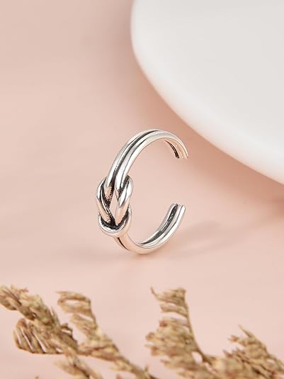 ONE: 925 Sterling Silver High Quality Ring