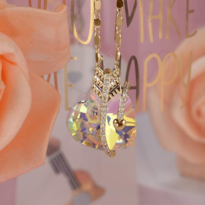 ONE :💎Elegant Gold Yellow Heart Pendant Necklace was made of blue crystal, which sparkles all the time