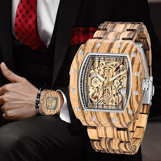 ONE: Wrist Watch Easy to Read  Style