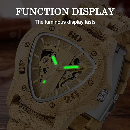 ONE: Wrist Watch Easy to Read  Style