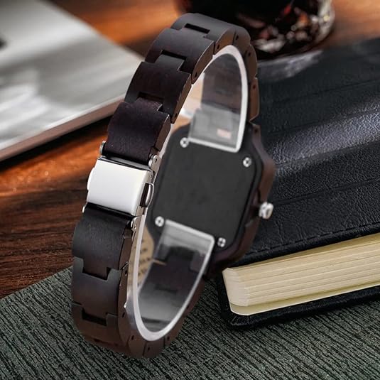 ONE: Wrist Watch Easy to Read  Style