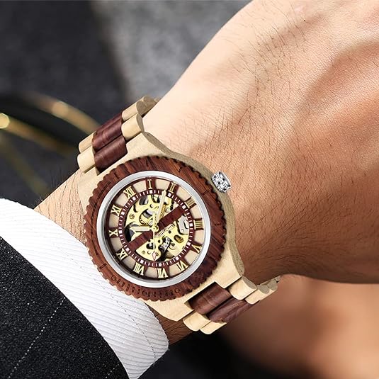 ONE: Wrist Watch Easy to Read  Style
