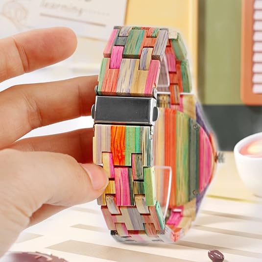 ONE: Wrist Watch Easy to Read  Style