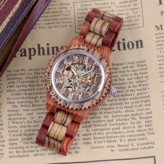ONE: Wrist Watch Easy to Read  Style