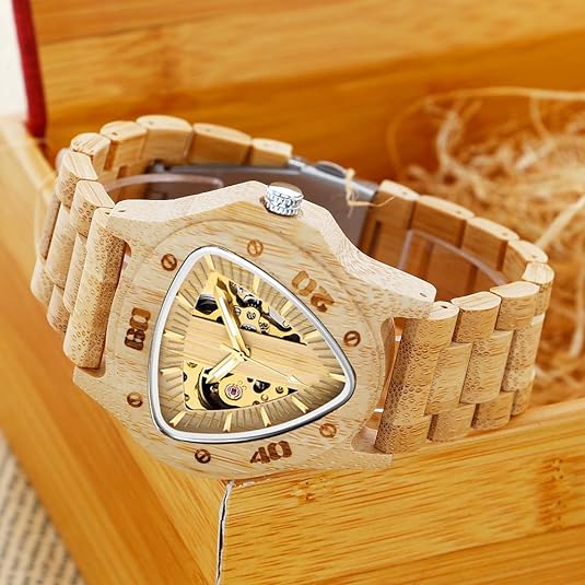ONE: Wrist Watch Easy to Read  Style