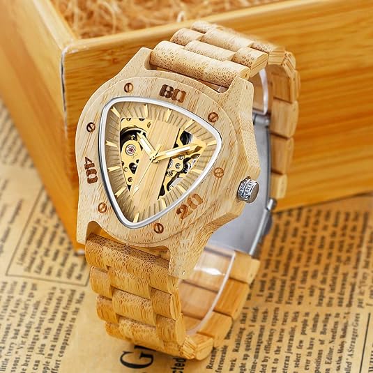 ONE: Wrist Watch Easy to Read  Style