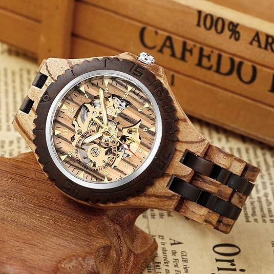ONE: Wrist Watch Easy to Read  Style