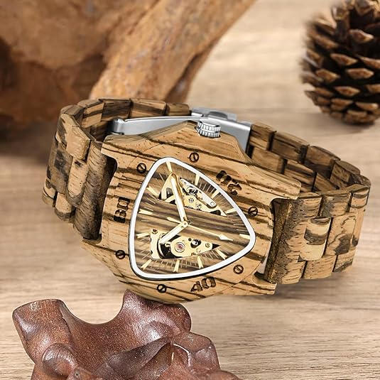 ONE: Wrist Watch Easy to Read  Style
