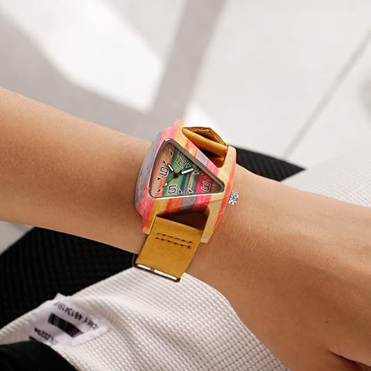 ONE: Wrist Watch Easy to Read  Style