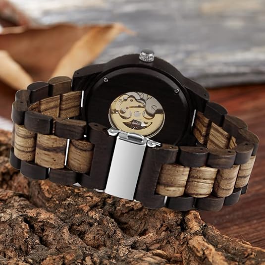 ONE: Wrist Watch Easy to Read  Style