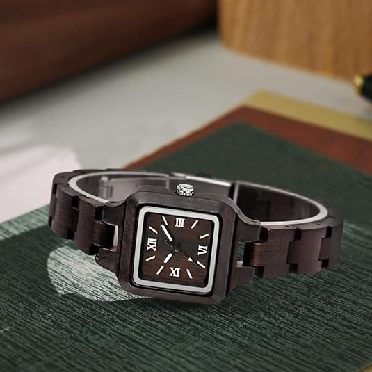 ONE: Wrist Watch Easy to Read  Style