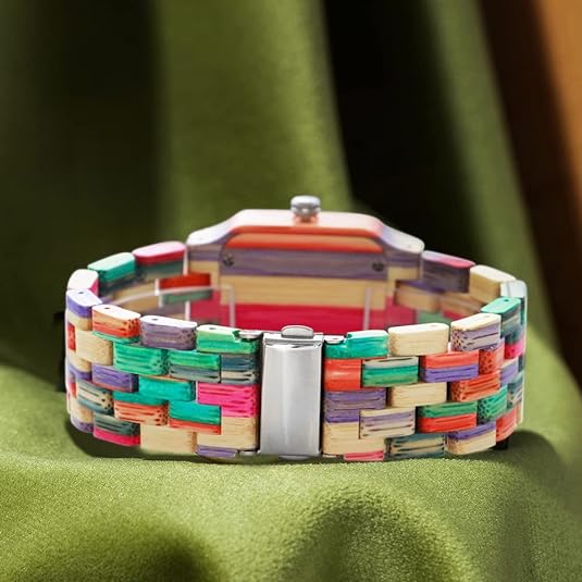 ONE: Wrist Watch Easy to Read  Style