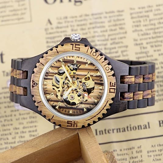 ONE: Wrist Watch Easy to Read  Style