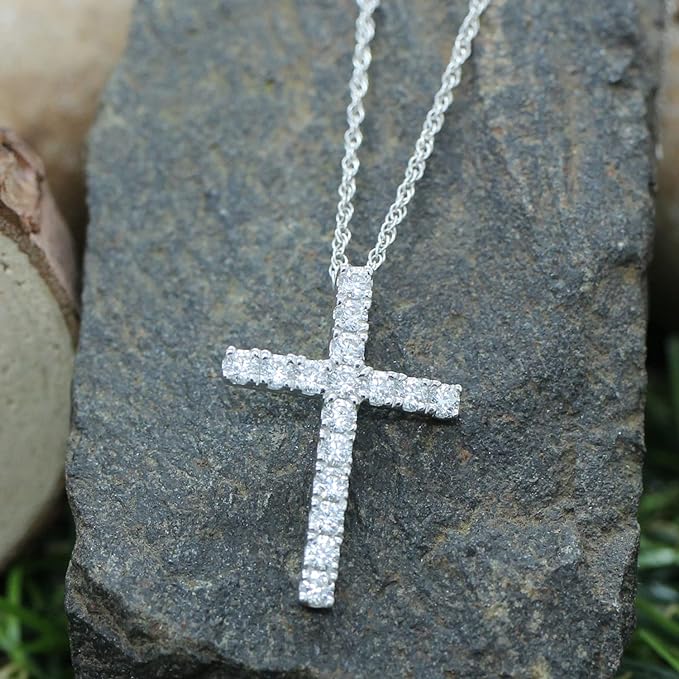 ONE :💎Pendant Cross Necklace💎MOISSANITE DIAMOND 14k WHITE GOLD PLATED OVER 925 STERLNG SILVER