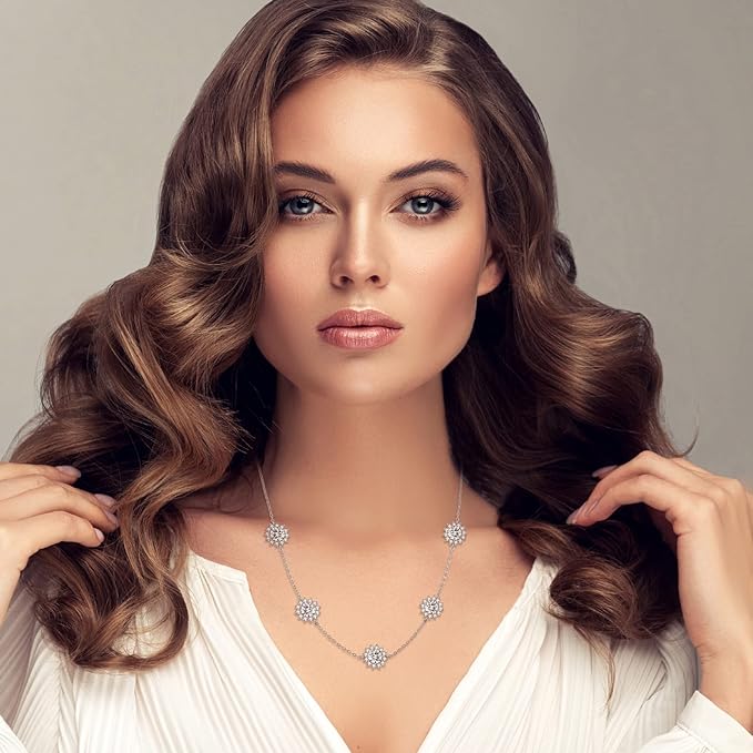 ONE :💎Pendant Necklace💎 Color: Pendant Necklace 5 Stones  total 5 STONES 5CTS WHITE MOISSANITE DIAMOND 18k WHITE GOLD PLATED OVER 925 STERLNG SILVER