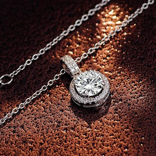 ONE : 💎Pendant Necklace 💎 MOISSANITE DIAMOND Style: ROUND (18K WHITE Gold) OVER 925 Sterling Silver Necklace) D Color VVS1 Clarity 1CT