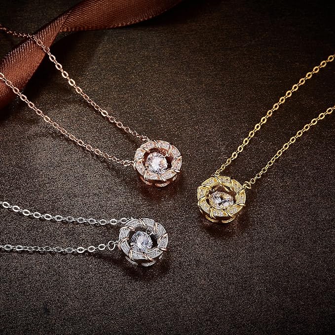 ONE :💎Pendant Necklace 💎 It dances and shines, eternity and infinity SILVER